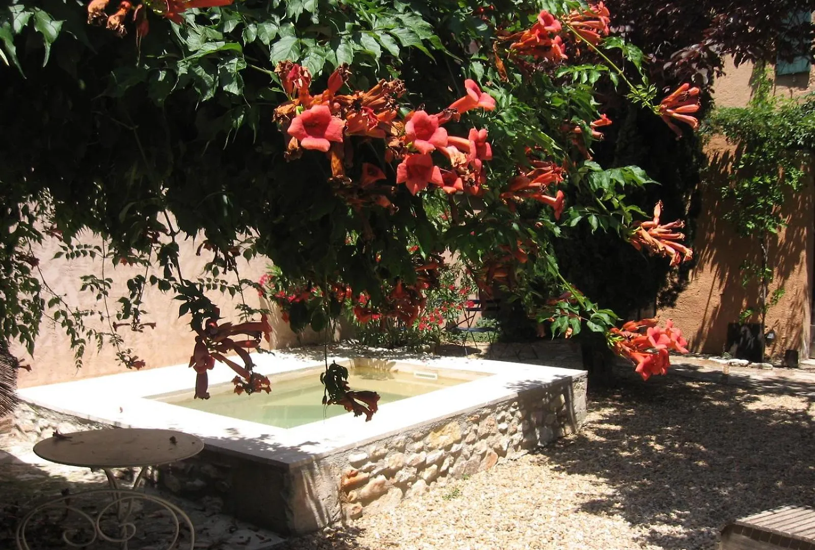 Lamaisondartistes Gargas  Holiday home Gargas (Vaucluse)