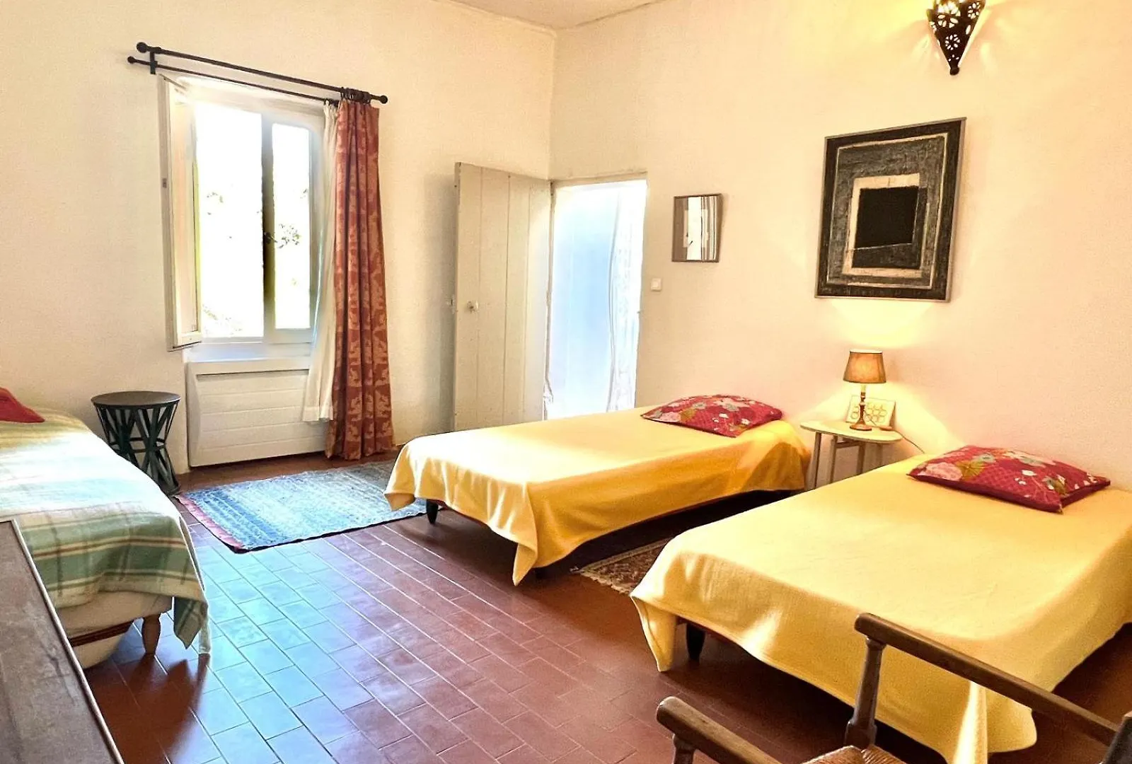 Lamaisondartistes Gargas  Holiday home Gargas (Vaucluse)